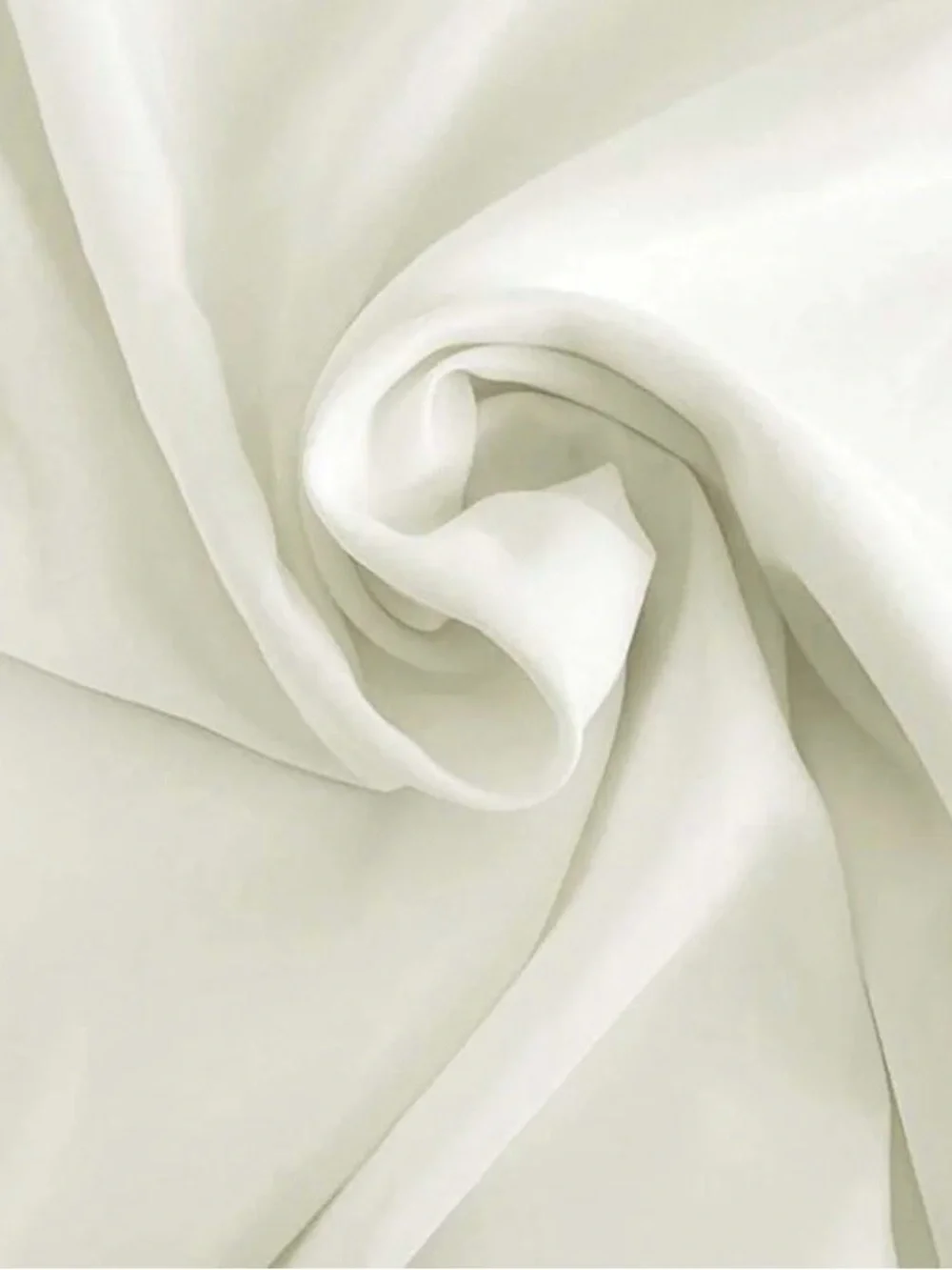 N/A elegant cream